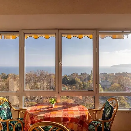 Apartamento Above The Sea Wake Up Over Blue Horizon